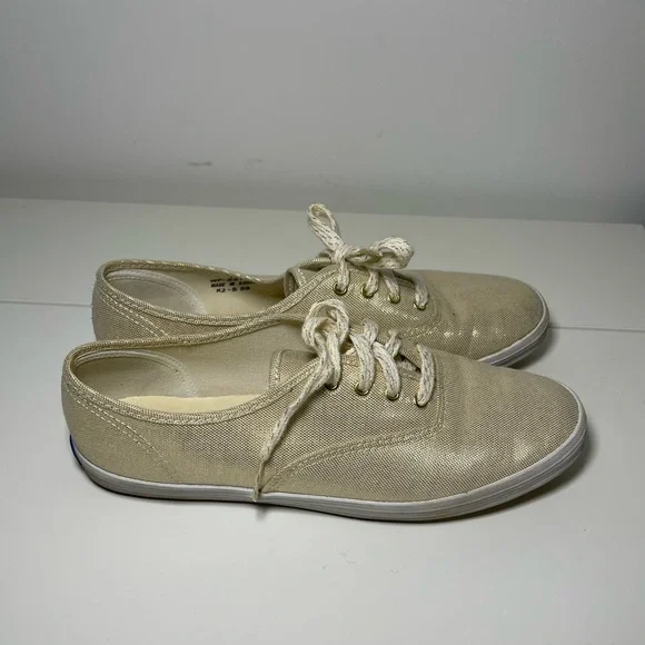 Ked’s women’s gold metallic vintage 90’s glitter tie up sneakers in 7 - Picture 2 of 7